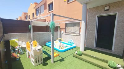 /international/es/puerto-del-rosario-canary-islands-310108320680/