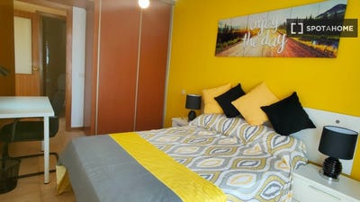 /international/es/alcala-de-henares-madrid-310108557958/