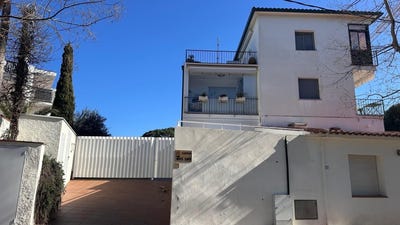 /international/es/castell-platja-d-aro-catalonia-310105809414/