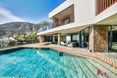 /international/es/altea-valencian-community-310108943596/