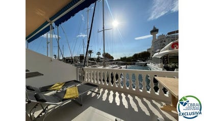 /international/es/caballito-del-mar-girona-catalonia-310100275995/