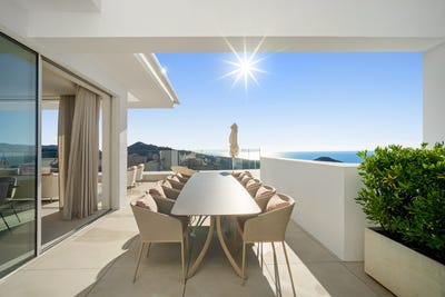 /international/es/panoramic-duplex-penthouse-in-the-exclusive-palo-alto-community-ojen-ojen-palo-alto-malaga-spain-ojen-andalusia-310109079608/