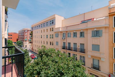 /international/es/calle-de-escosura-madrid-madrid-310108563406/
