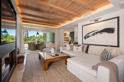 /international/es/marbella-marbella-valencian-community-310109079618/?lang=it