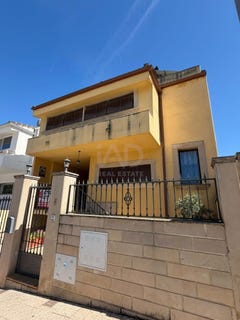 /international/es/calle-fuente-redonda-mengibar-andalusia-310108046198/