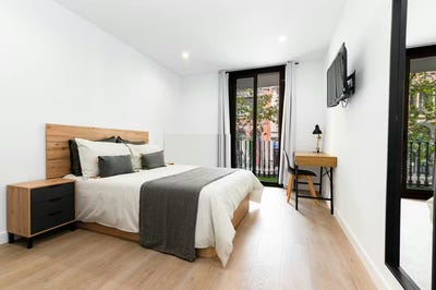 /international/es/carrer-d-arago-barcelona-catalonia-310095981840/