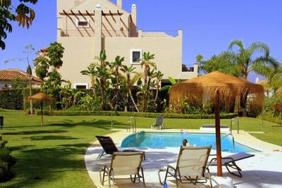 /international/es/av-espana-124-29680-estepona-malaga-spain-estepona-andalusia-310098816299/