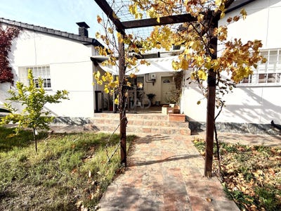 /international/es/calle-sierra-del-alto-rey-villanueva-de-la-torre-castile-la-mancha-310108421551/