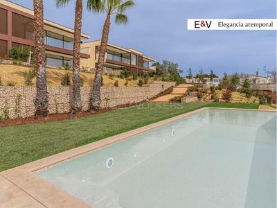 /international/es/castell-platja-d-aro-catalonia-310100239952/