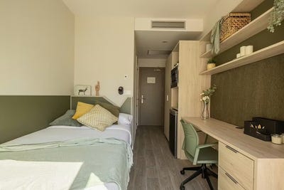 /international/es/calle-elche-sevilla-andalusia-310093832050/