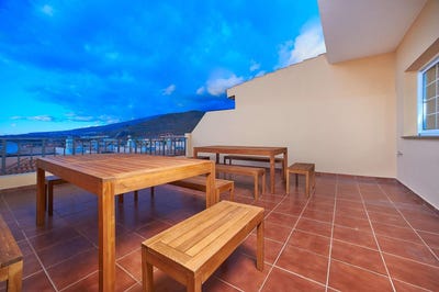 /international/es/adeje-canary-islands-310107293278/
