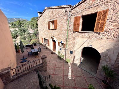 /international/es/29-carrer-dels-germans-cabot-franciscans-bunyola-balearic-islands-310101733747/