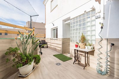 /international/es/paterna-valencian-community-310105895883/