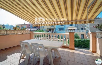 /international/es/empuriabrava-catalonia-310101498500/?lang=id