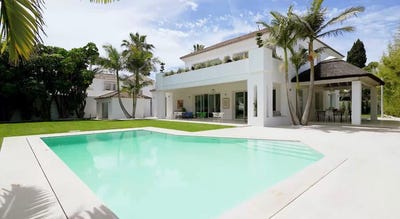 /international/es/guadalmina-baja-san-pedro-de-alcantara-andalusia-310106794851/
