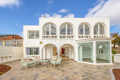 /international/es/palmas-de-gran-canaria-las-canary-islands-310108307740/