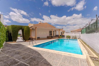 /international/es/zubia-la-andalusia-310108371570/