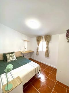 /international/es/carrer-de-josep-benlliure-valencia-valencian-community-310093853592/