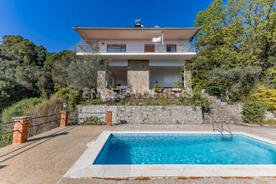 /international/es/castellar-del-valles-catalonia-310100642031/