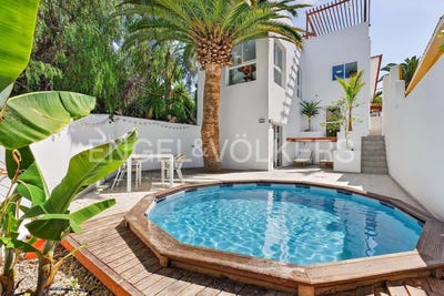 /international/es/arona-canary-islands-310108790909/
