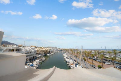 /international/es/benalmadena-costa-andalusia-310100884871/