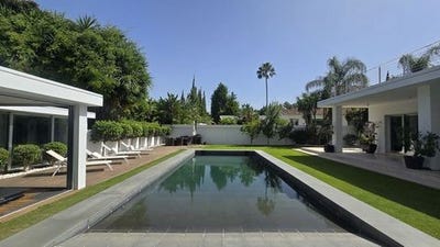 /international/es/nueva-andalucia-marbella-valencian-community-310108942157/