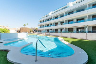 /international/es/orihuela-costa-valencian-community-310108929401/?lang=es