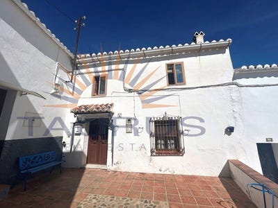 /international/es/comares-andalusia-310107625165/