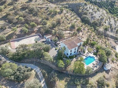/international/es/alora-andalusia-310105992540/