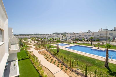 /international/es/urbanizacion-entre-naranjos-valencian-community-310099712448/