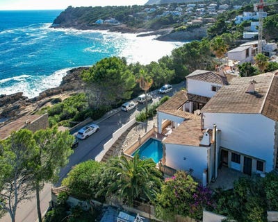 /international/es/font-de-sa-cala-balearic-islands-310107558101/