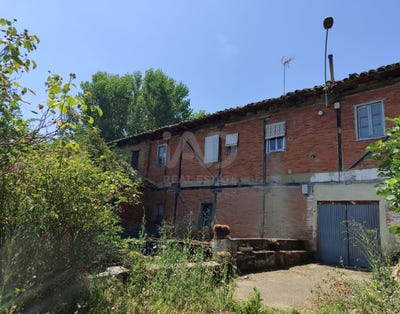 /international/es/calle-molino-de-abajo-villarejo-de-orbigo-castile-and-leon-310105376903/