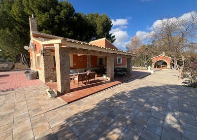 /international/es/salinas-valencian-community-310107671392/