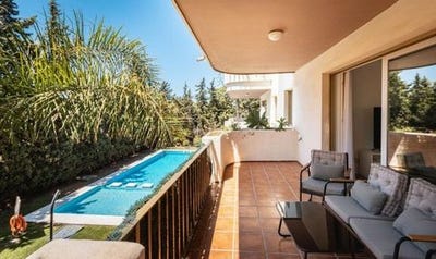 /international/es/puerto-banus-marbella-valencian-community-310100638695/