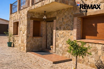 /international/es/las-ventas-de-san-julian-castile-la-mancha-310107912724/