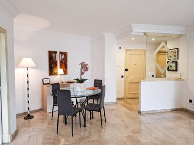/international/es/avinguda-de-gabriel-roca-palma-balearic-islands-310108084503/