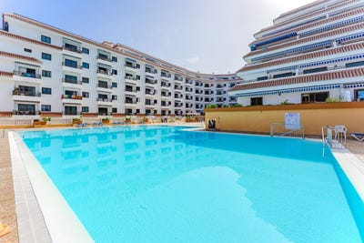 /international/es/puerto-de-santiago-canary-islands-310110292672/
