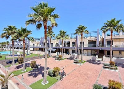 /international/es/pilar-de-la-horadada-valencian-community-310108953135/