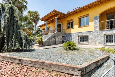 /international/es/santa-eulalia-de-roncana-catalonia-310101080948/