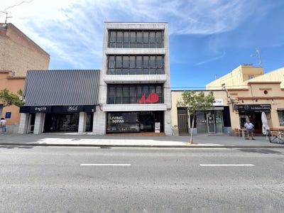 /international/es/avinguda-de-les-comarques-catalanes-mora-d-ebre-catalonia-310109075090/