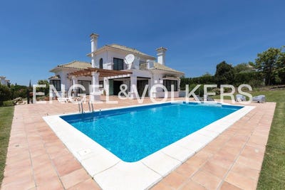 /international/es/arcos-de-la-frontera-andalusia-310100641943/