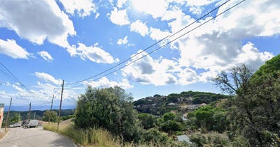 /international/es/carrer-del-romani-sant-cebria-de-vallalta-catalonia-310105406393/