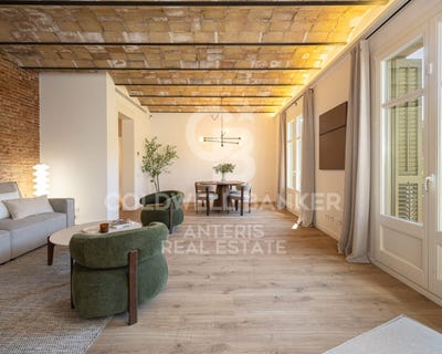 /international/es/barcelona-barcelona-eixample-barcelona-barcelona-eixample-barcelona-barcelona-catalonia-310104459928/