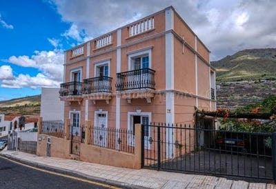 /international/es/adeje-canary-islands-120089920733/