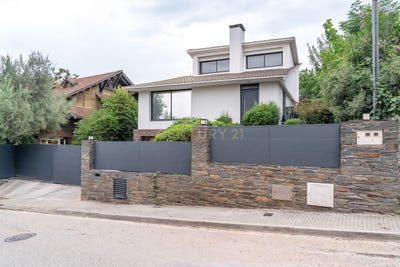/international/es/sant-cugat-del-valles-catalonia-310102548743/