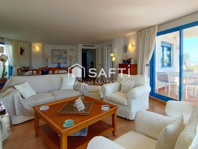 /international/es/peniscola-valencian-community-310105744404/