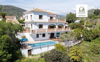 /international/es/comares-andalusia-310119421315/