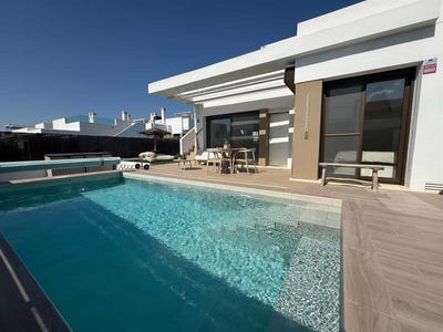 /international/es/orihuela-valencian-community-310108954577/