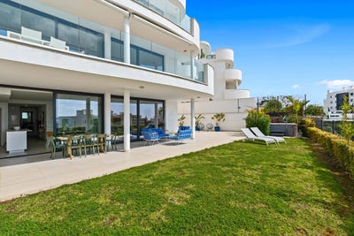 /international/es/calle-paula-2-fuengirola-andalusia-310108480912/