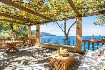 /international/es/soller-balearic-islands-310103454546/